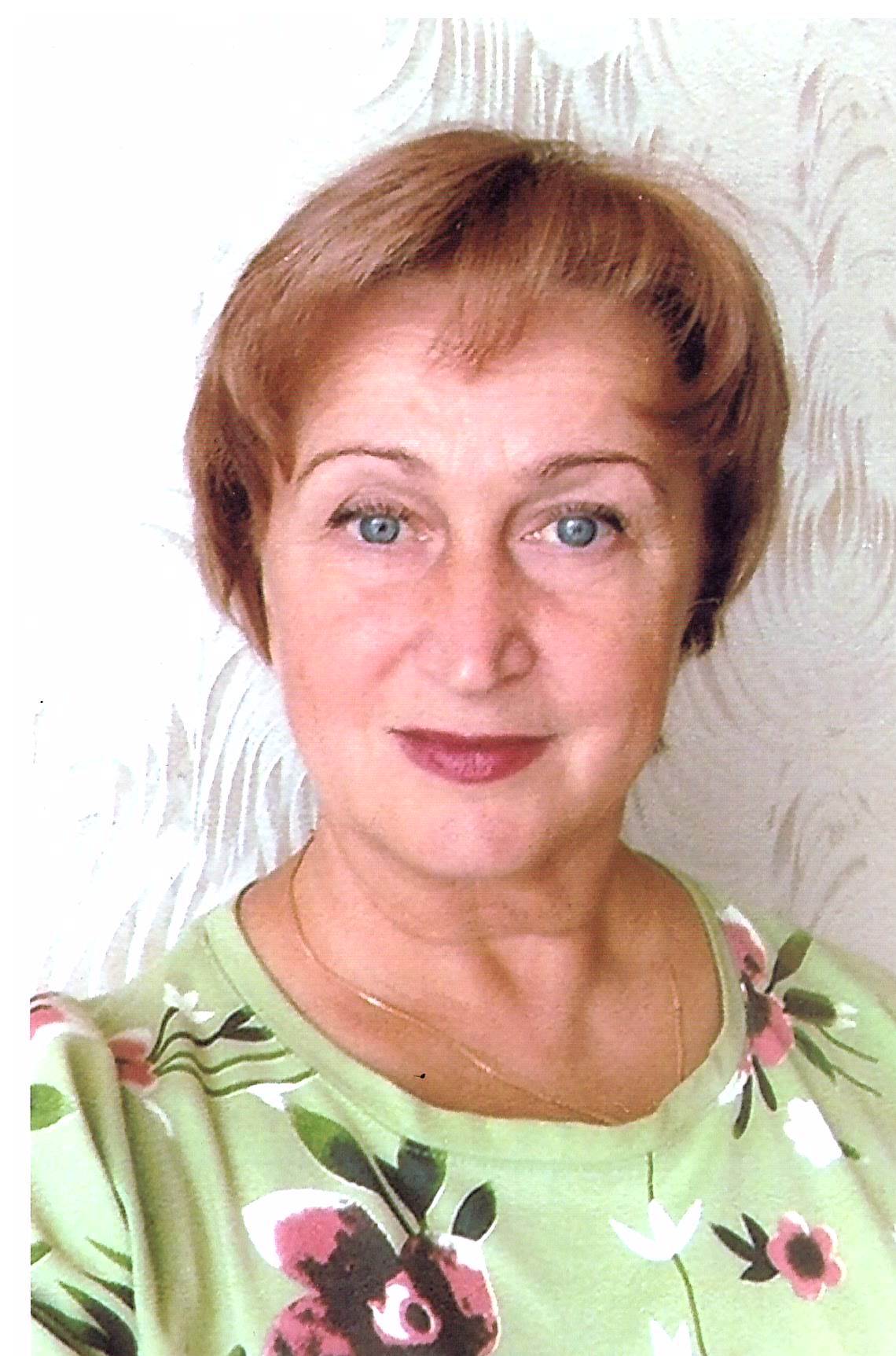 Музыкальный руководитель Кофанова Наталья Алексеевна.